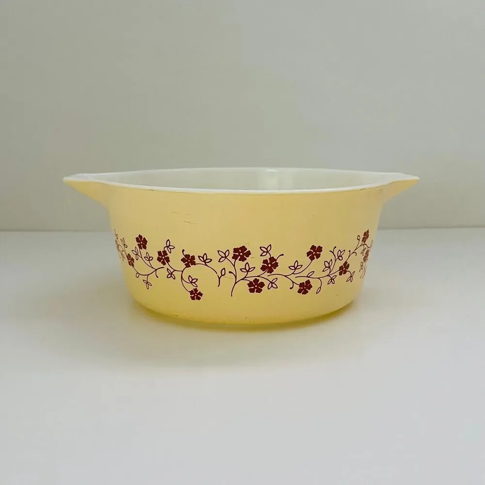 PYREX Cream Brown Trailing Flowers 475-B Casserole Dish 2.5 Qt
